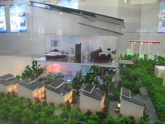 比亚迪：2025年率先实现储能专用聚阴离子型钠离子电池规模化生产(图1)